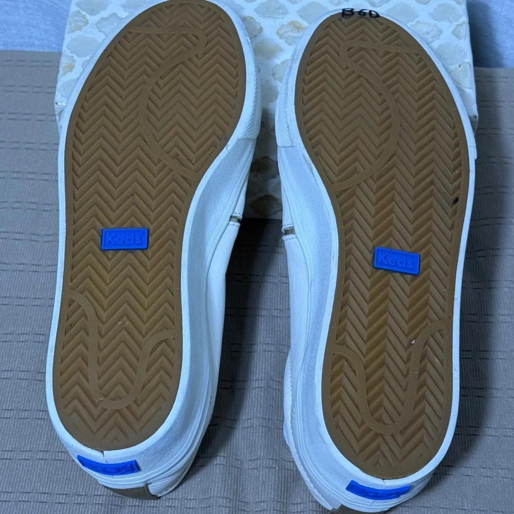 Keds Womens WH68090 Cream Gold Leather‎ Platform Sneakers Size 7.5